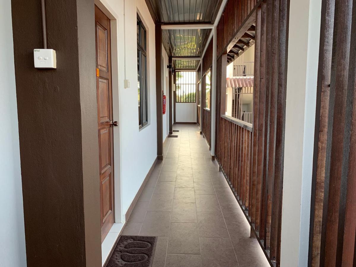 Wan Danisha Villa Inn Kota Bharu Exterior photo